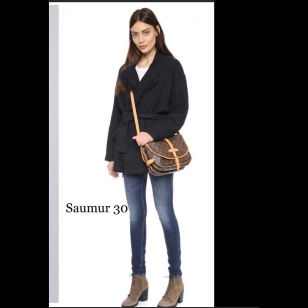 Authentic Louis Vuitton Saumur 30 #5.2 K AR 8912 - Picture 3 of 14